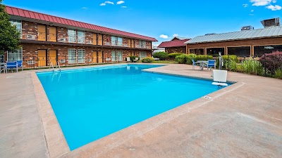 Rodeway Inn McPherson